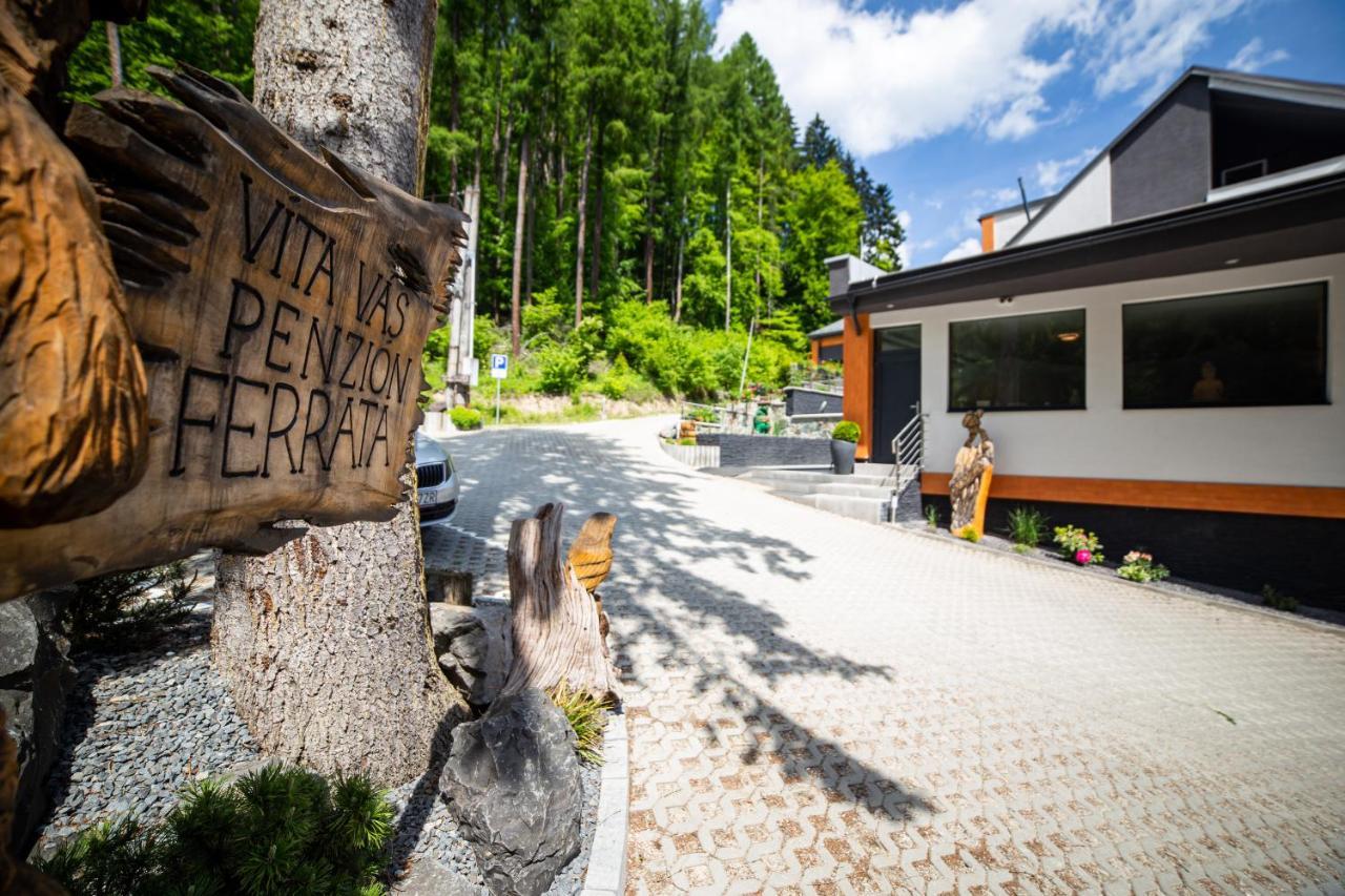 Wellness Penzion Ferrata มาร์ติน ภายนอก รูปภาพ